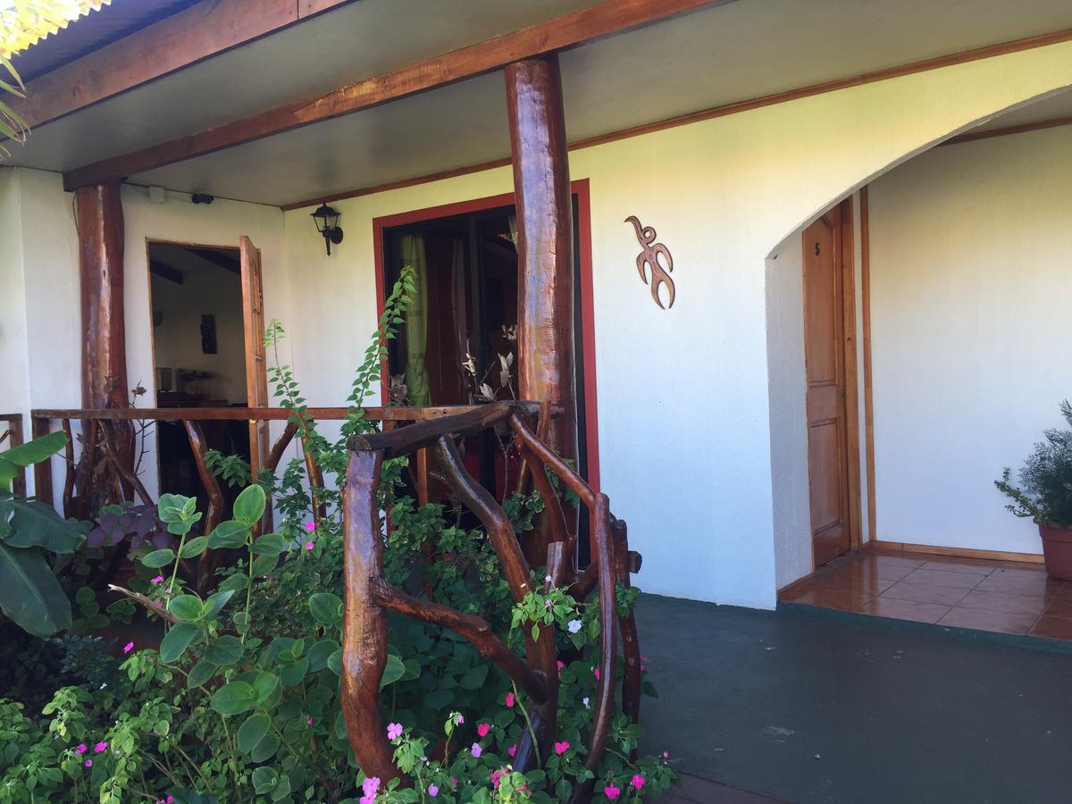 Cabanas Hinariru Nui Hanga Roa Exterior foto